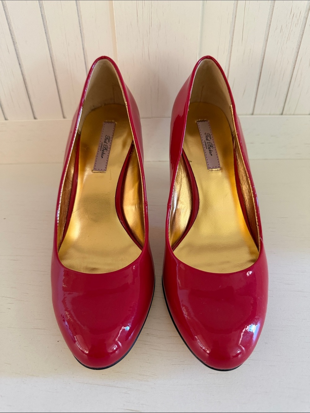 Ted Baker London Women’s Red Patent Leather High Heel Pumps Size 7.5